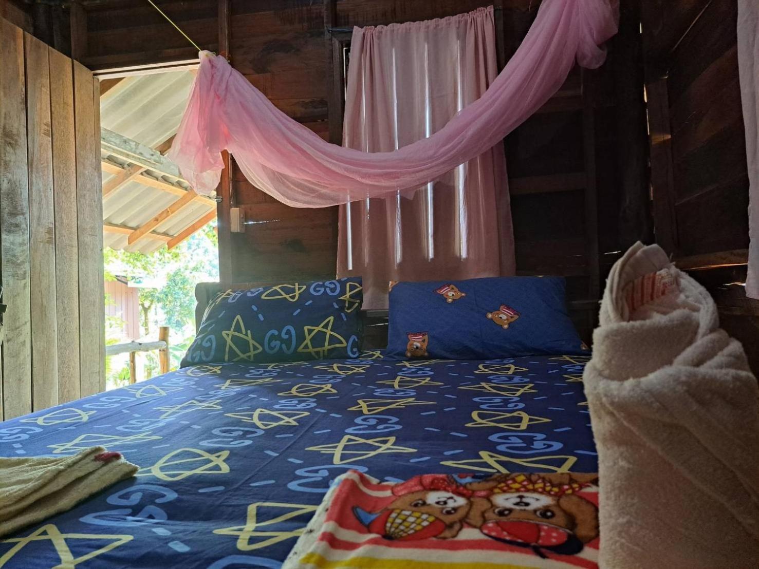 Rasta House,,Koh Phayam Hotel ภายนอก รูปภาพ