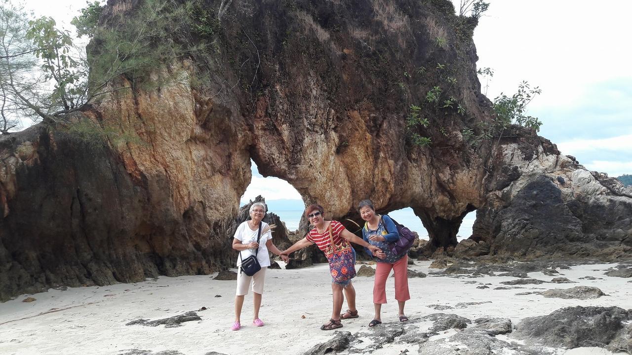 Rasta House,,Koh Phayam Hotel ภายนอก รูปภาพ