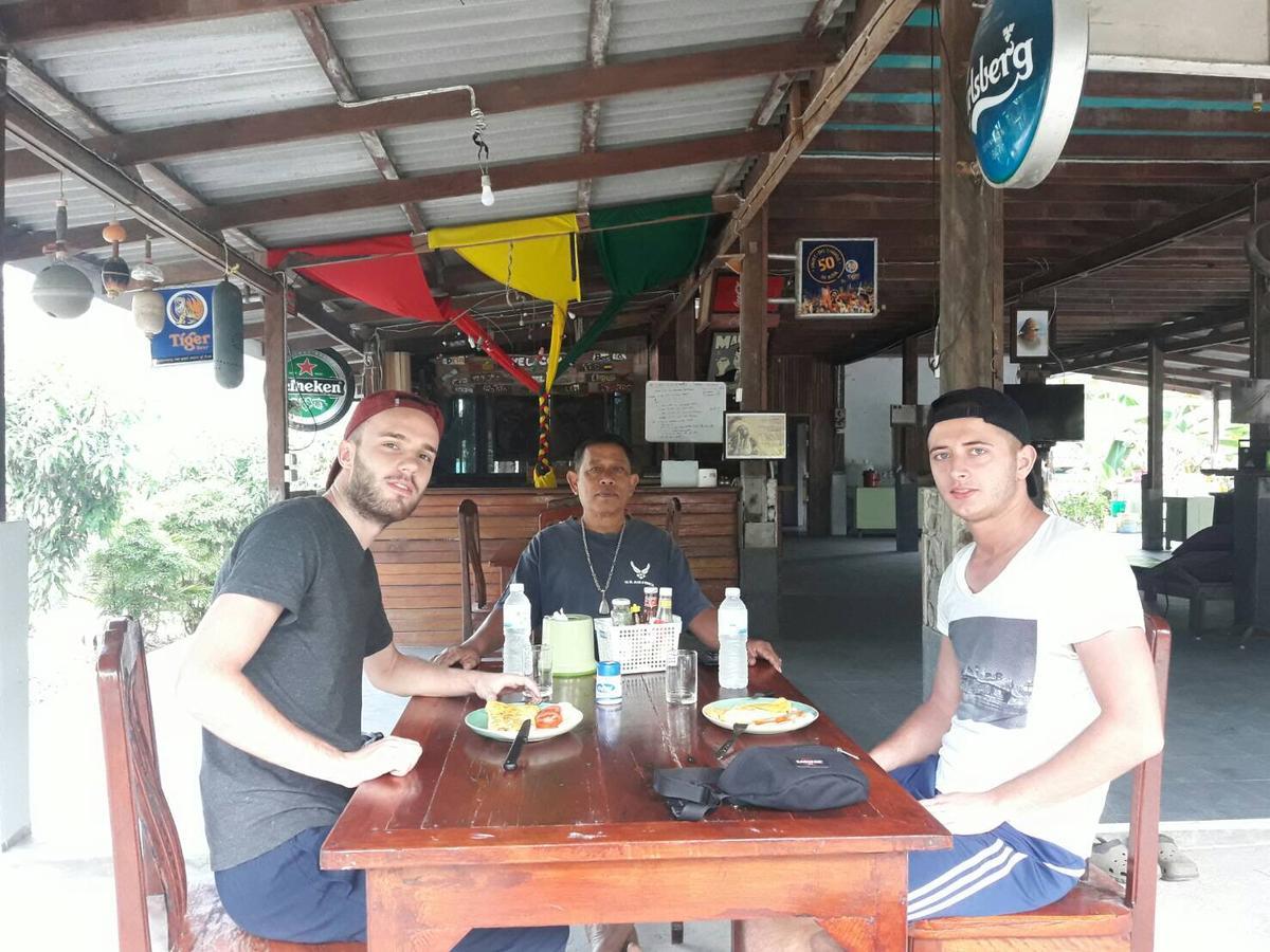 Rasta House,,Koh Phayam Hotel ภายนอก รูปภาพ