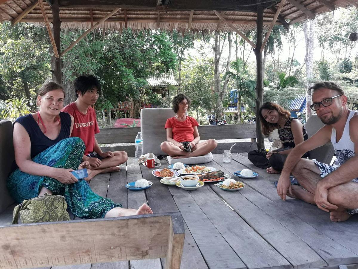 Rasta House,,Koh Phayam Hotel ภายนอก รูปภาพ
