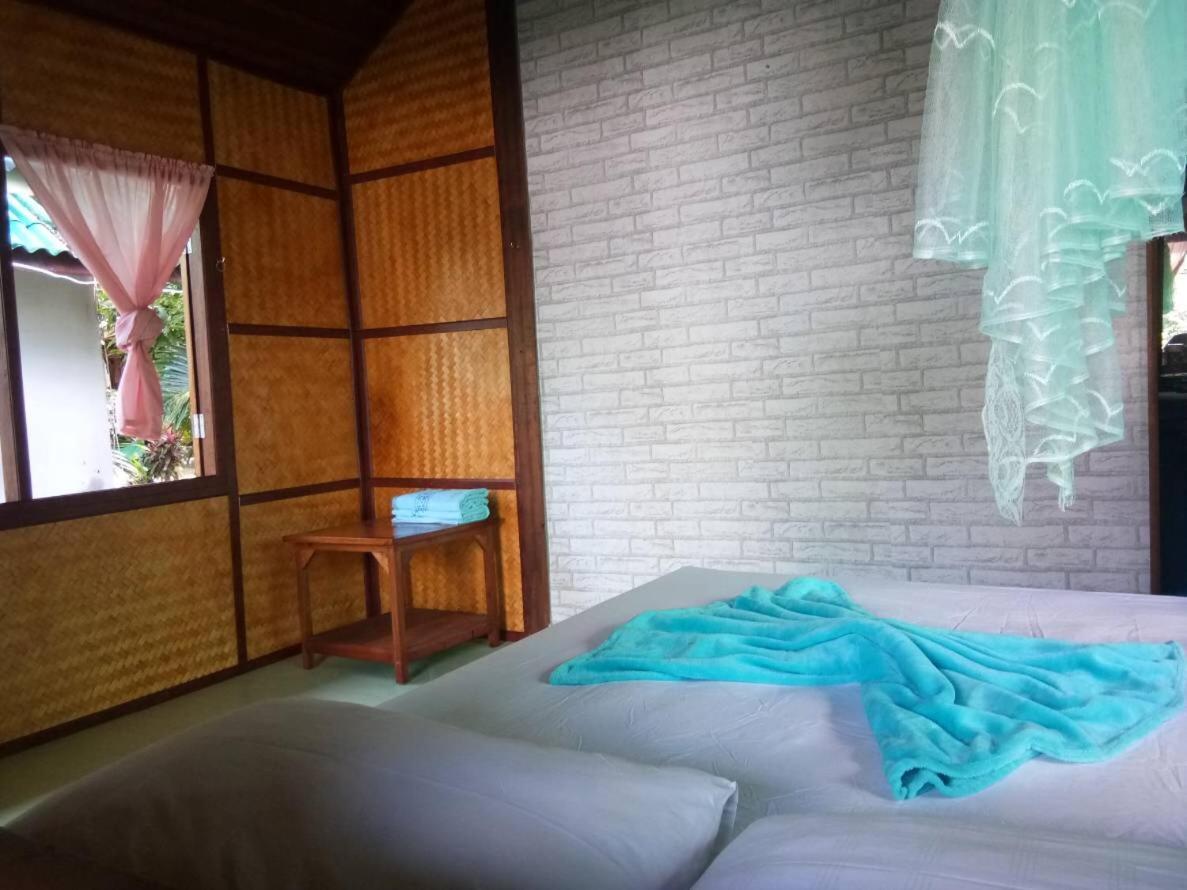Rasta House,,Koh Phayam Hotel ภายนอก รูปภาพ