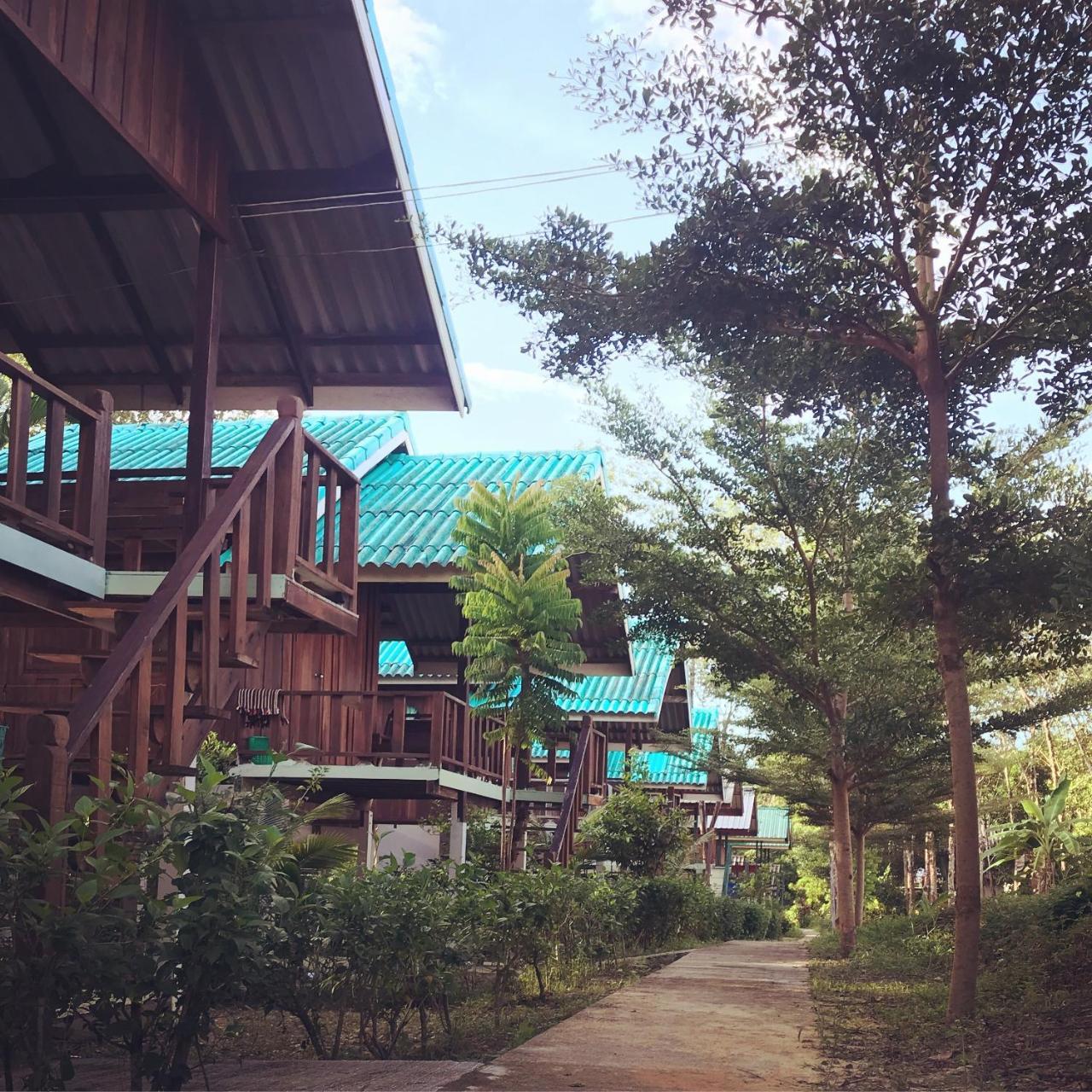 Rasta House,,Koh Phayam Hotel ภายนอก รูปภาพ